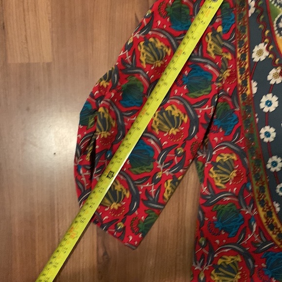 🌺 2 for $23 🌺 Multi-Colored 3/4 Sleeve Tunic - Picture 3 of 7